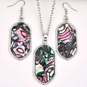 Gorgeous Trendy Classy Necklace & Earring Set